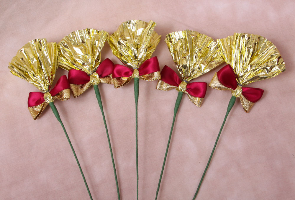 Gold & Burgundy Rosettes